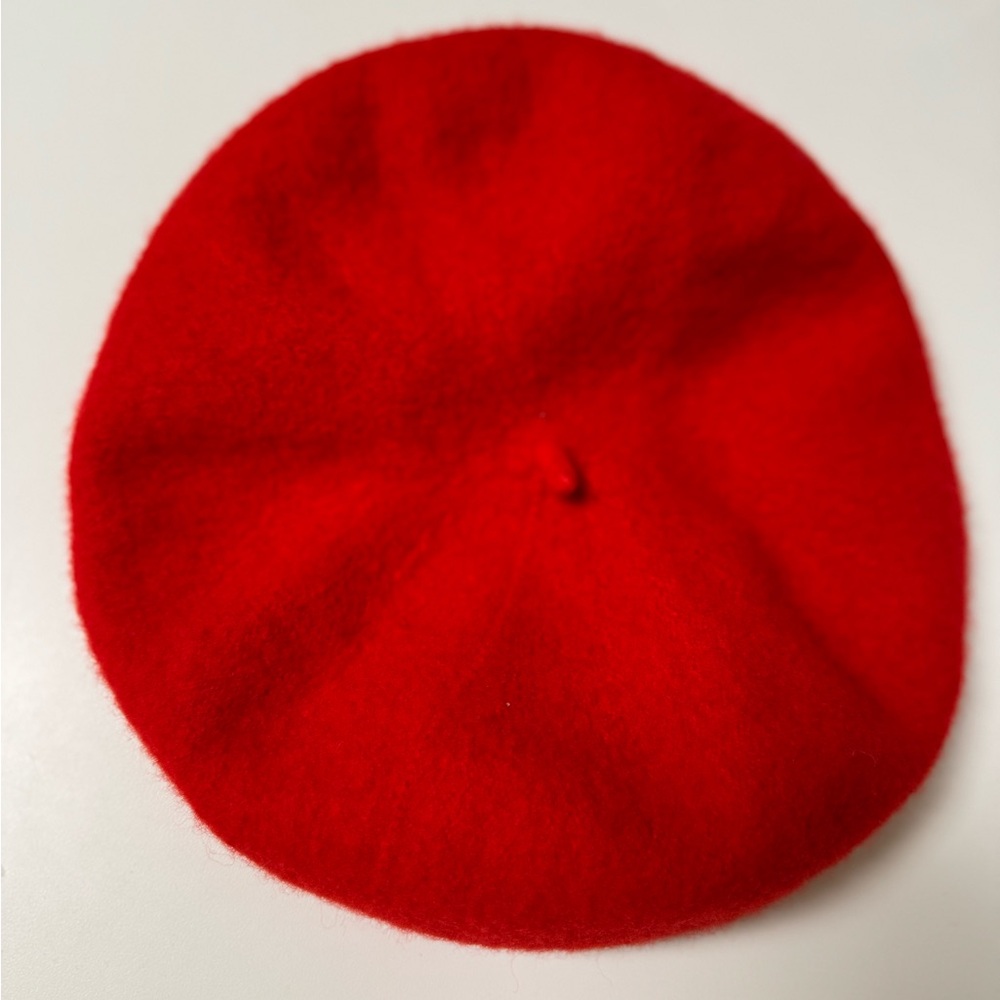 Unknown Brand Red Baret